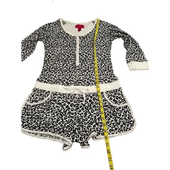 Victoria’s Secret Women’s Thermal Striped Romper Pajamas Black White Size Medium - Picture 6 of 7